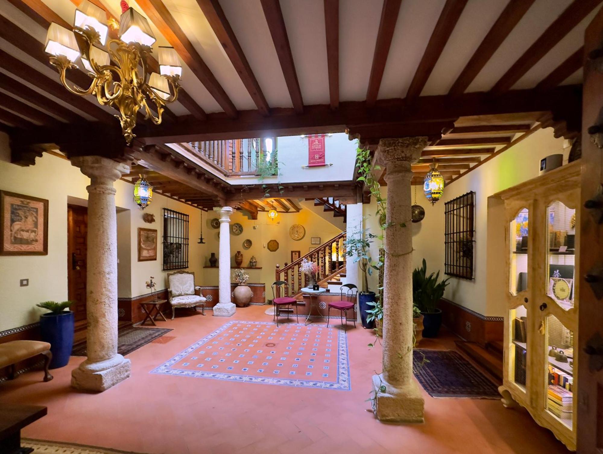 Lux San Miguel